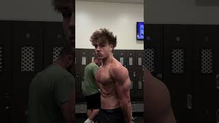 #abs #aesthetic #summerworkout #lean #davidlaid #motivation #natural #gymshark #gym #biceps #posing