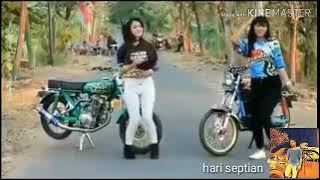 Goyang dj anak motor cewe cantik .!
