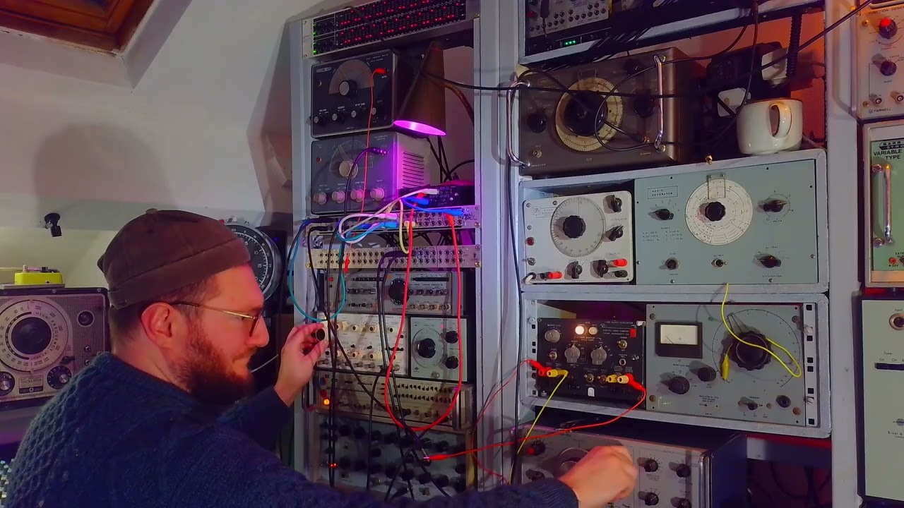 Bleeps and Bloops- Vintage Test Equipment Jam - YouTube