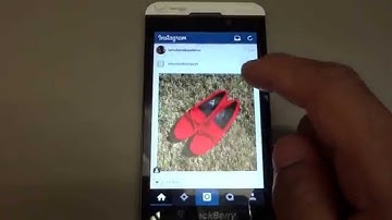 Blackberry Z10 with running Android Apps Instagram, Google Maps, etc