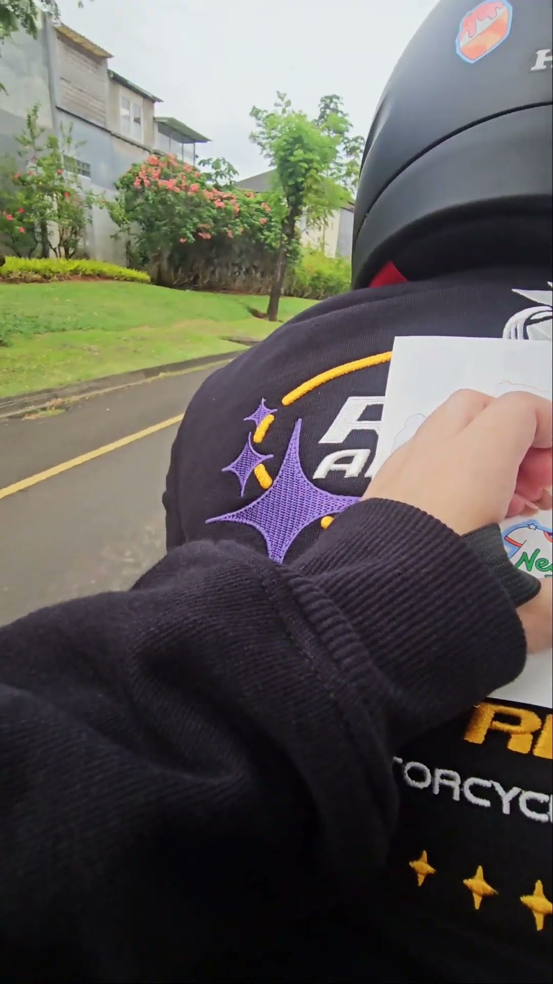 SAAT ISTRI BOSEN DI MOTOR!
