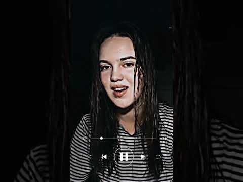 Это она пела в переходе 🌸 #музыка #кавер #гитара #cover #песня #music #поёт