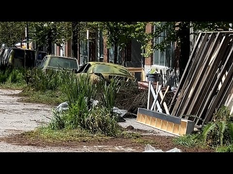 'The Last of Us' transforms Vancouver street into wasteland