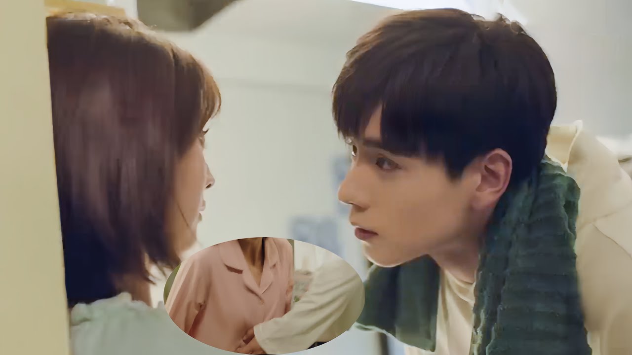 Мечтать мужчина схватил грудь! Атмосфера не под контролем!