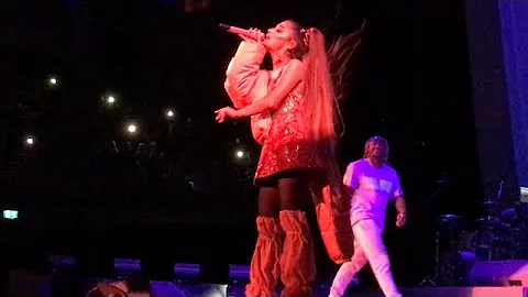 Ariana Grande & Social House “Boyfriend” live in London, Sweetener Tour PIT 2