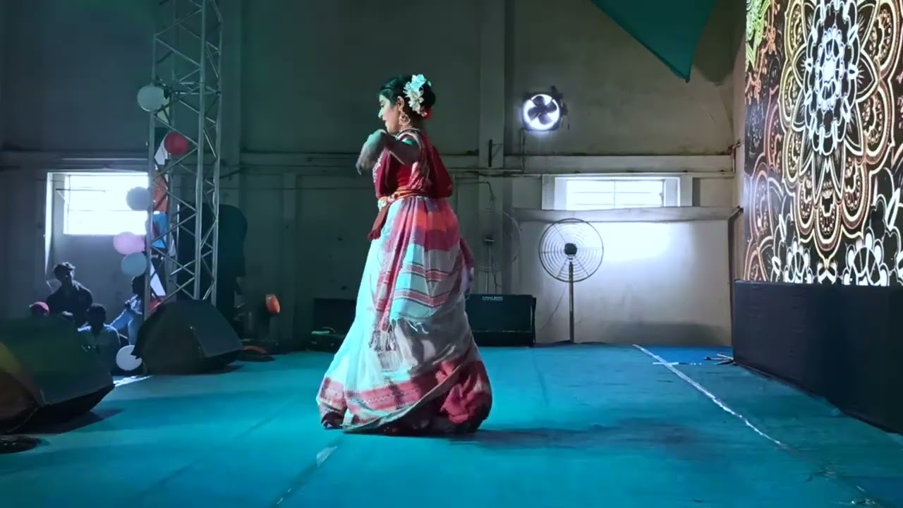 MAYABONO BIHARINI DANCE COVER ll SMILE AND SHINE 2022 ll SANJIDA ll