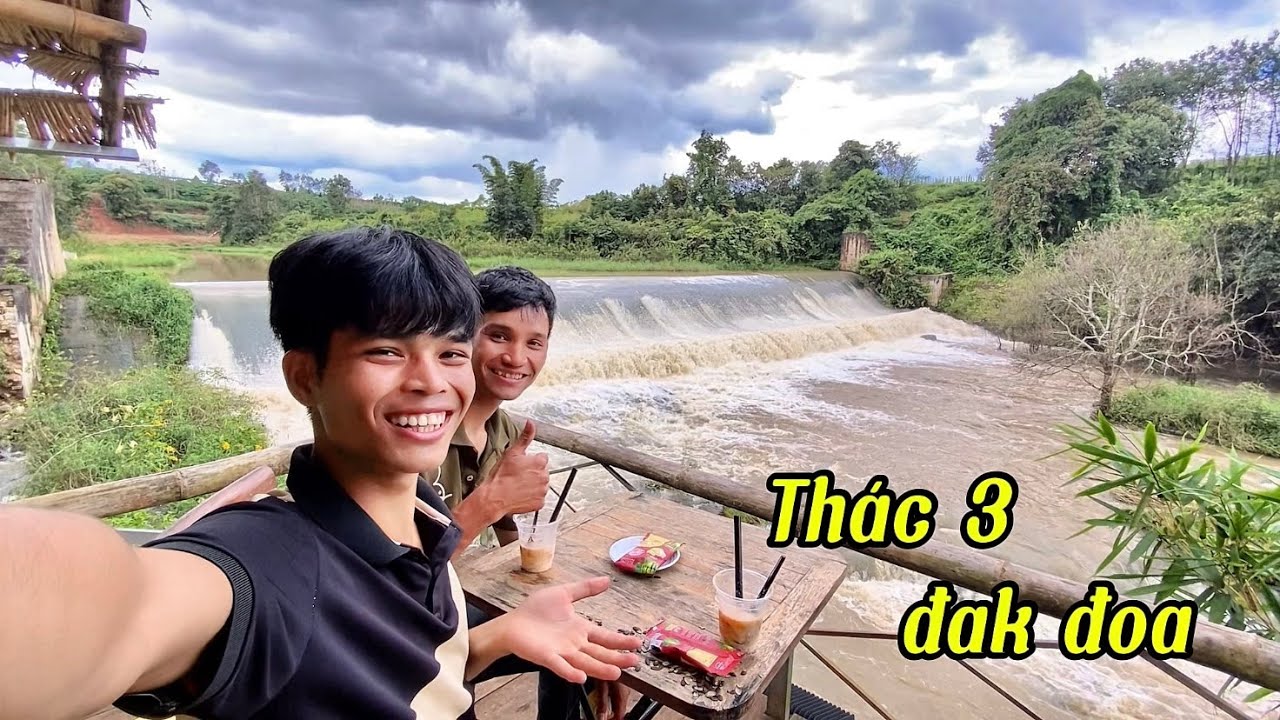 1 ngày đi chơi khắp đak đoa - thác 3 và đi quát gió và gặp racingboy