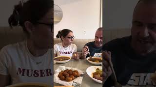 Comiendo Juntos - Hora De Comer