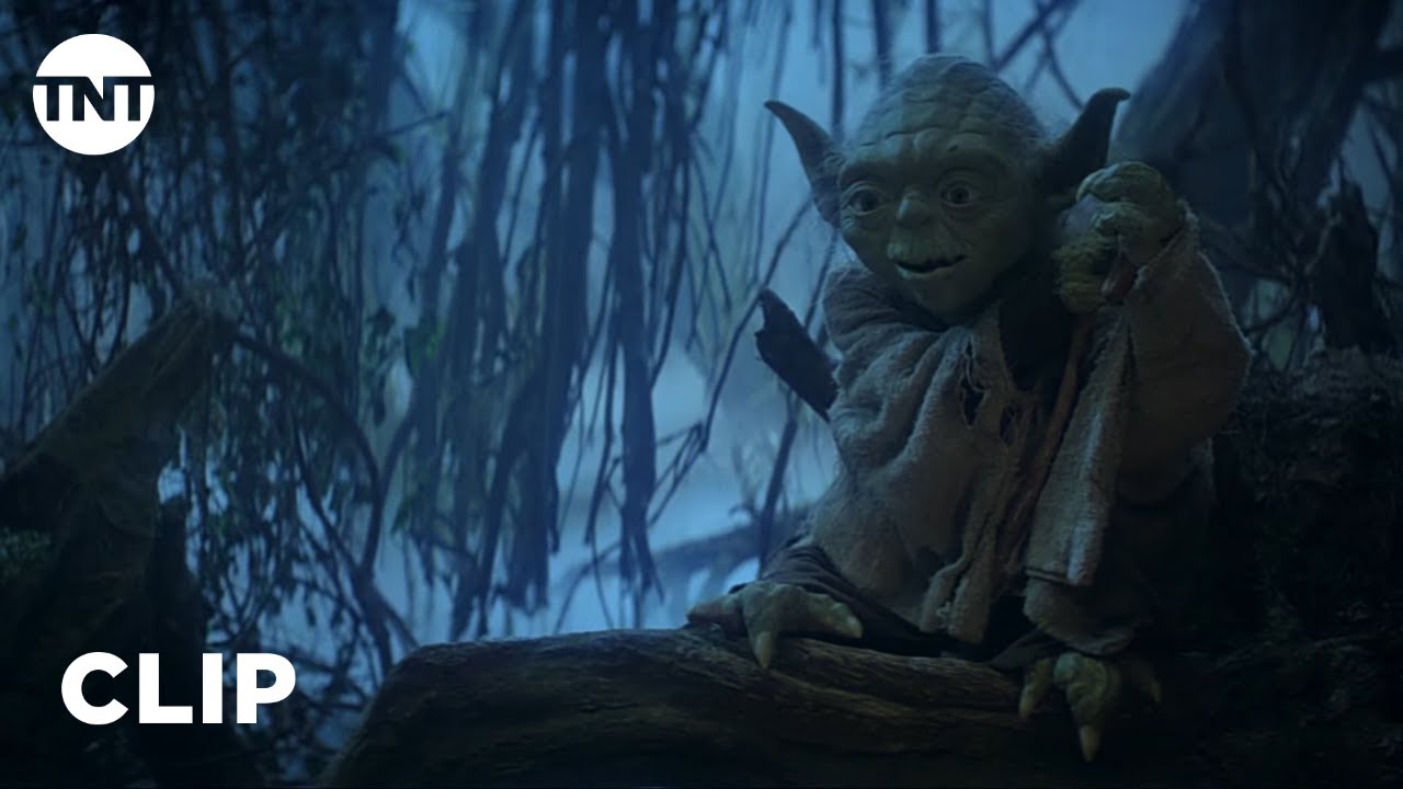 Recreatie G onenigheid Star Wars: The Empire Strikes Back - Luke Meets Yoda for the First Time  [CLIP] | TNT - YouTube