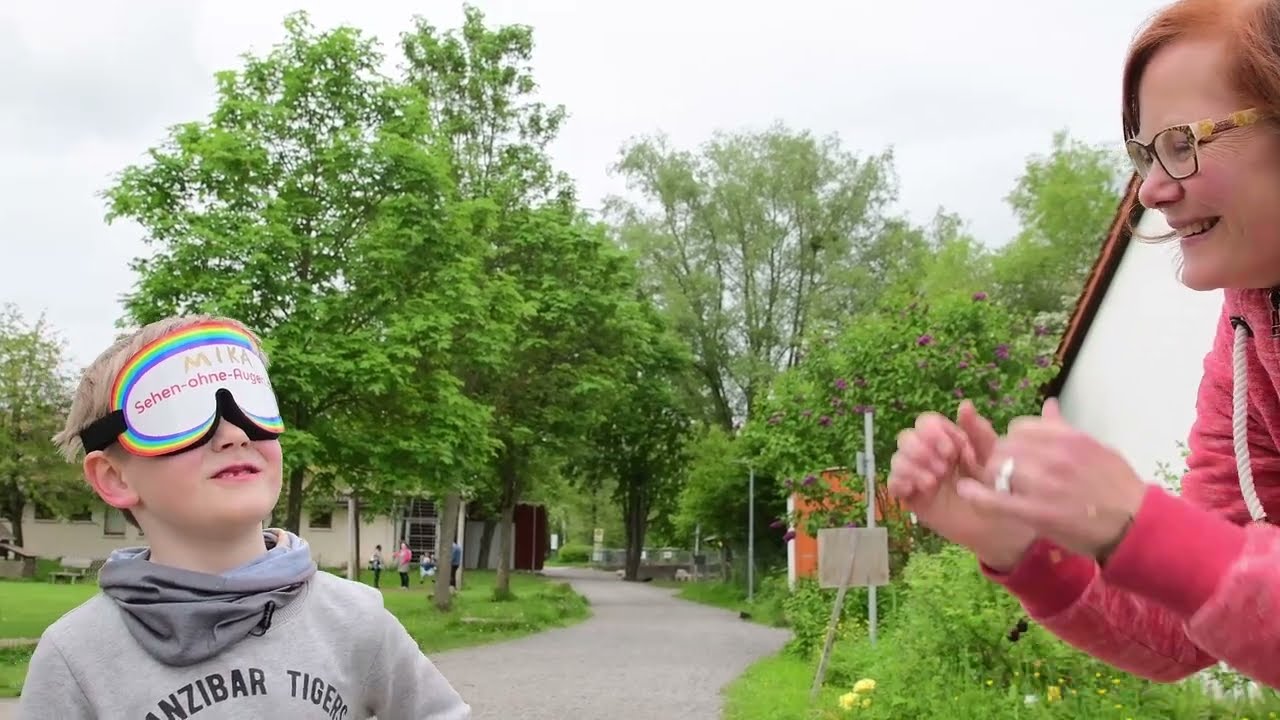 Sehen ohne Augen Kinderseminar in Diefenbach - gefilmt von Michael Köhler