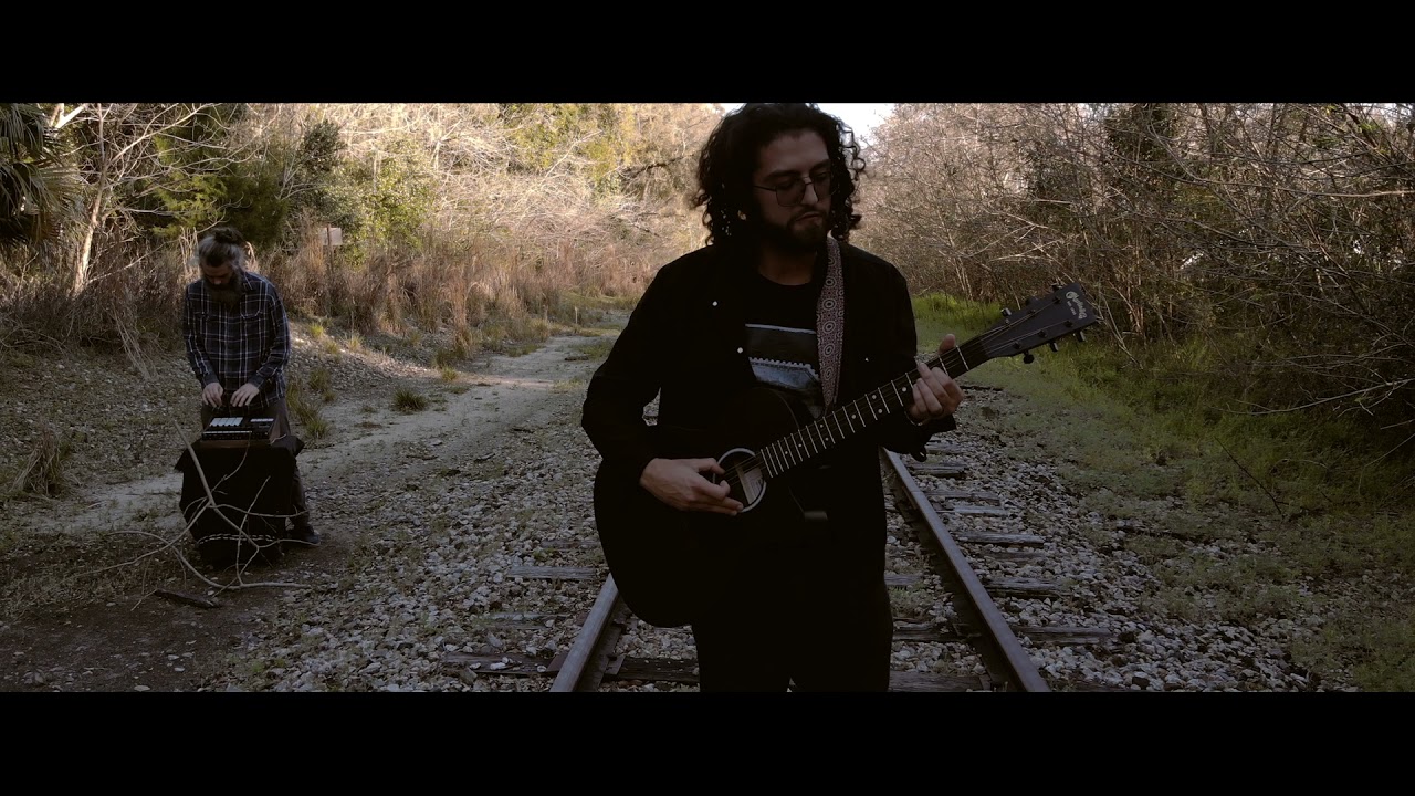 Gabrielknowseverything & Jimmy - FACELESS (Official Music Video) adlı videoyu YouTube'da izle Gabrielknowseverything & Jimmy - FACELESS (Official Music Video) adlı videoyu YouTube'da izle