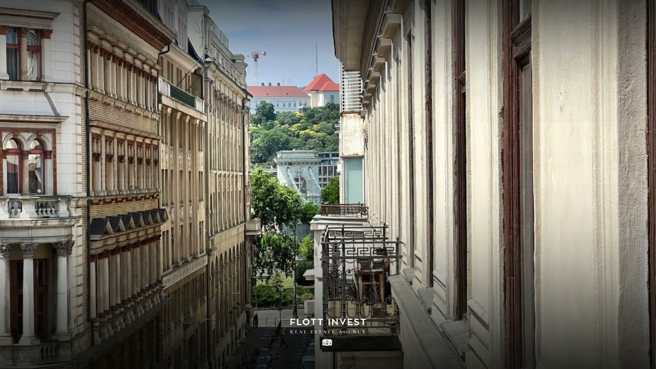 Downtown apartment with view and balcony | Flott Invest Real Estate Agency