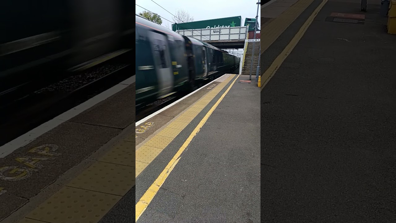 GWR 802114 passing Theale 5/11/24