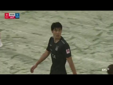 이영준 vs FC 툰 • 1골! 41분에 두 번째 골을 넣었지만 오프사이드 판정으로 취소되었습니다!