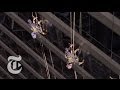 Paraíso: Immigrant Window Cleaners at Work in Chicago | Op-Docs | The New York Times