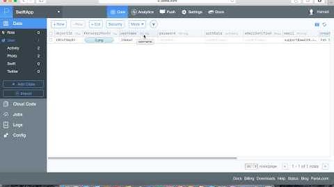 Creating a class to retrieve data from Parse