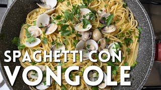 SPAGHETTI WITH CLAMS by Betty and Marco  Quick and easy recipe