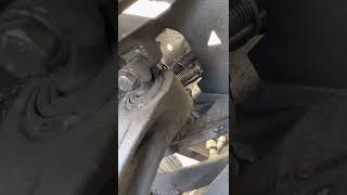 Kenworth AG 400 torque arms replacement