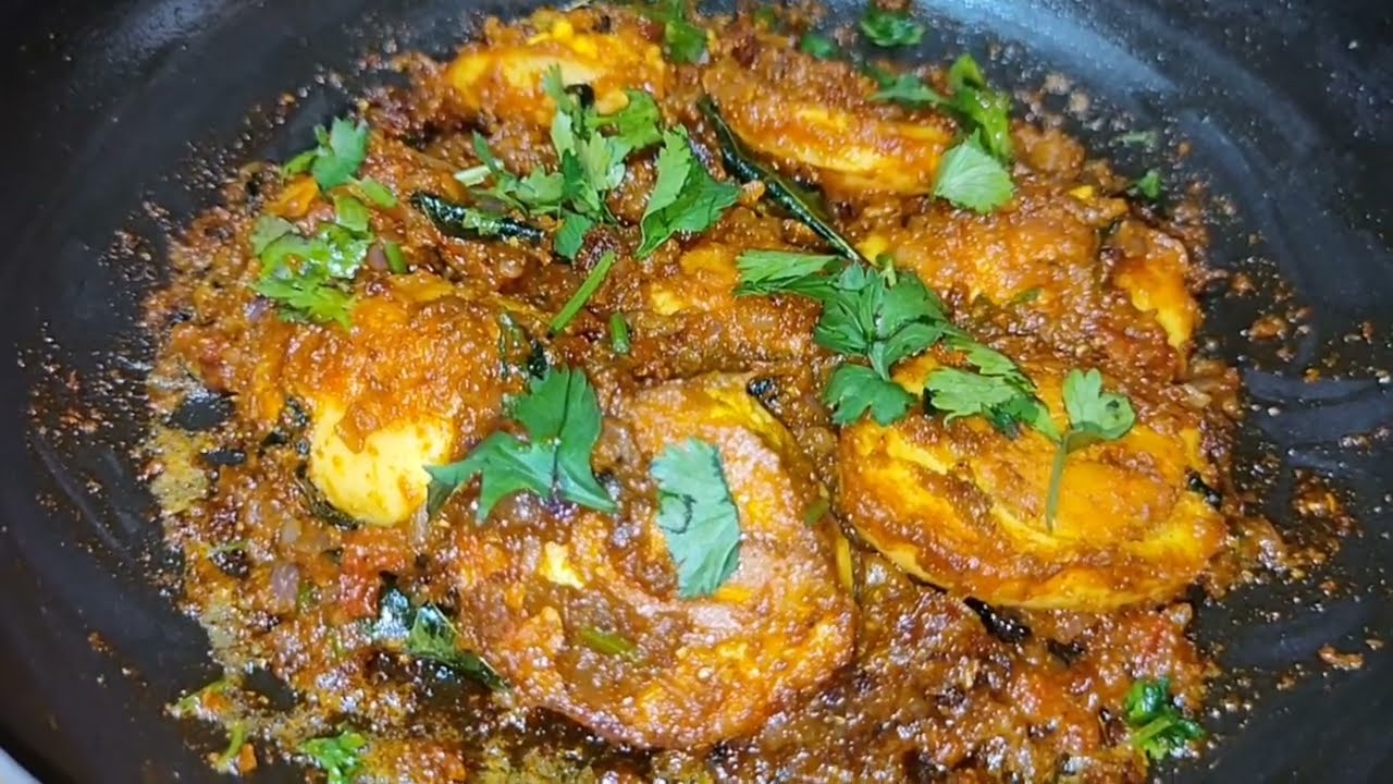 రుచికరమైన గుడ్డు వెల్లుల్లి  కారం || How to Cook Egg Garlic Roast || Egg Masala Curry in Telugu