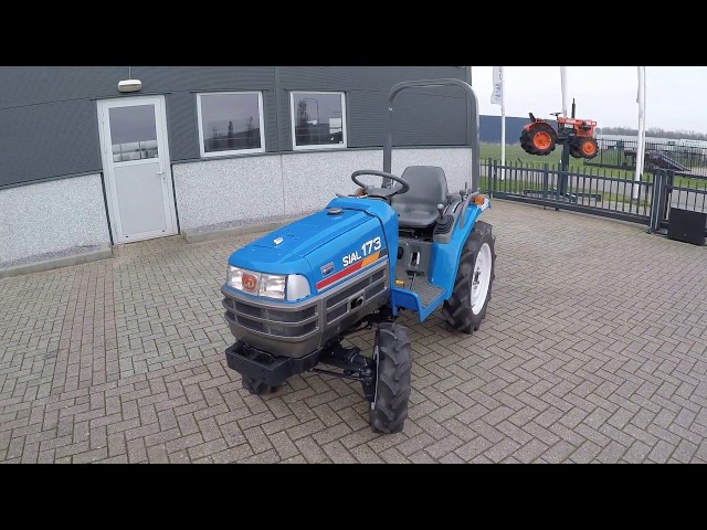 マルSIAL 173 トラクター屋根付き イセキ ISEKI トラクター SIAL 173