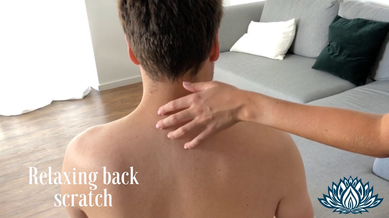 Relaxing back scratch