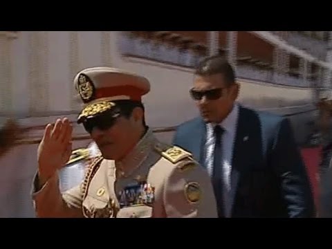 أخبار مصر لحظات وصول الرئيس السيسي لموقع حفل افتتاح قناة السويس الجديدة