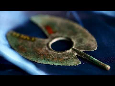 észLELET: Késő bronzkori borotva Muhiról (Kovács András földje)