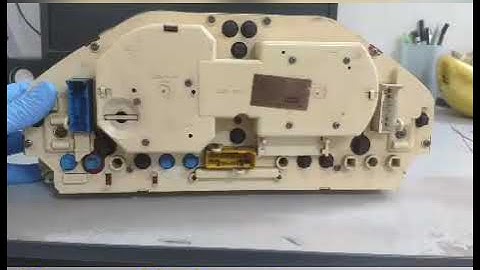 DIY BMW E30: Make your meter bright and meter needle visible. #DTM #ProjectD #DTMGarage