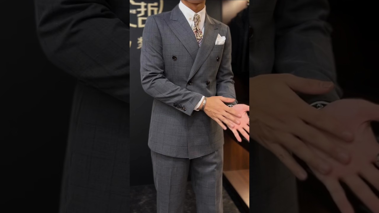 🎩 Elevate Your Style with This Sharp Gray Plaid Double-Breasted Suit!  