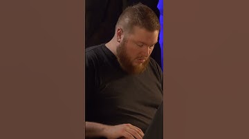 Make your opponents scoop with just lands. (A Magic: the Gathering Short)