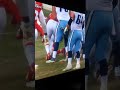 Was it a fumble? Mariota gets flattend!!!