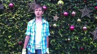 12 year old boy Jared Cardona singing Mistletoe : Justin Bieber cover
