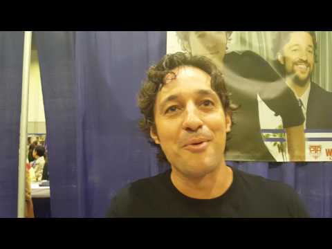 Video: Thomas Ian Nicholas Net Worth: Wiki, abielus, perekond, pulmad, palk, õed-vennad