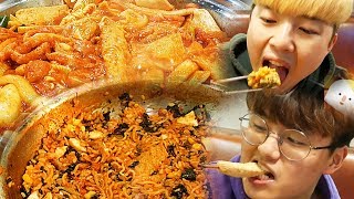 공복으로 떡볶이 무한리필!! 라면에 볶음밥까지 배터지게 먹기!!ㅣ파뿌리