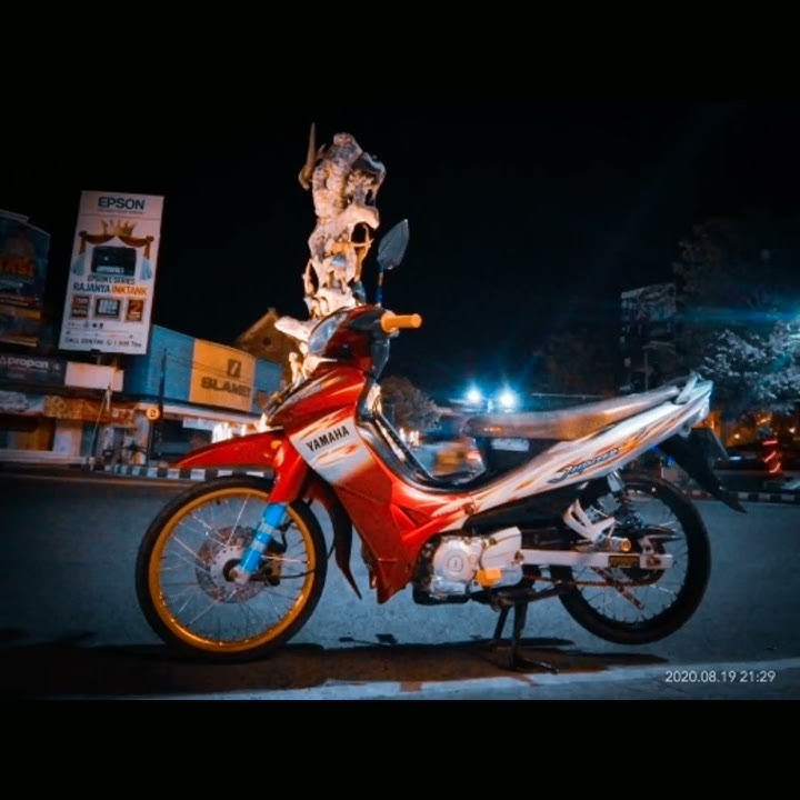 Story WhatsApp 'Sad boy' ( fake jupiter )