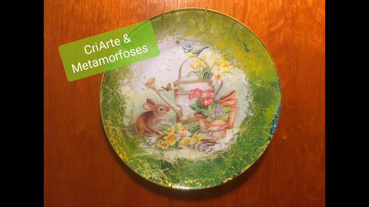 PRATO DECORADO CRAQUELÊ COM COLA: IDEIAS DE PÁSCOA #diy #decoupage #páscoa #craquelê #pratodecorado