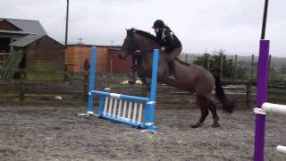 Jumping a double bareback - raw