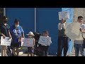 Chicago community calls for Walmart to remain open