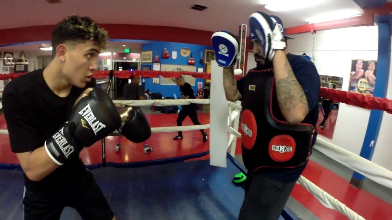 Future Champ From San Diego CA - EsNews Boxing