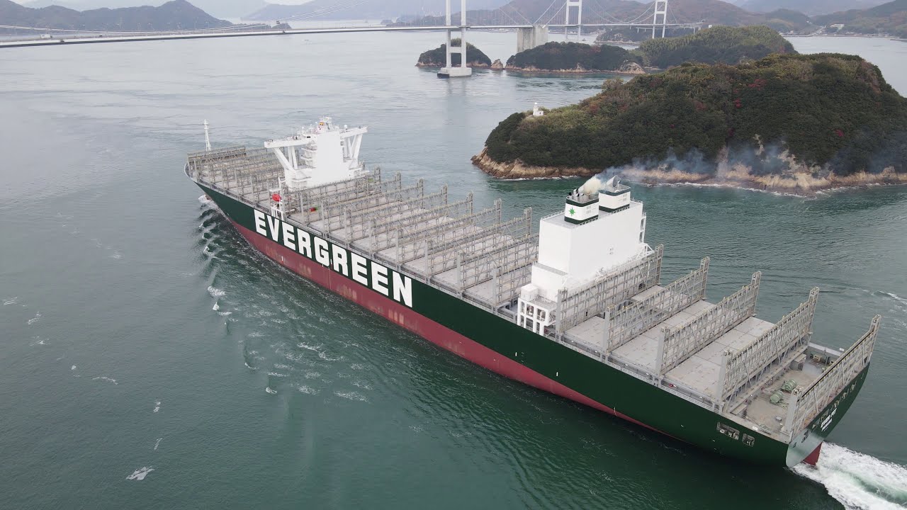 Mavic Air 2　空撮　Container ship　「　EVER FIT　」