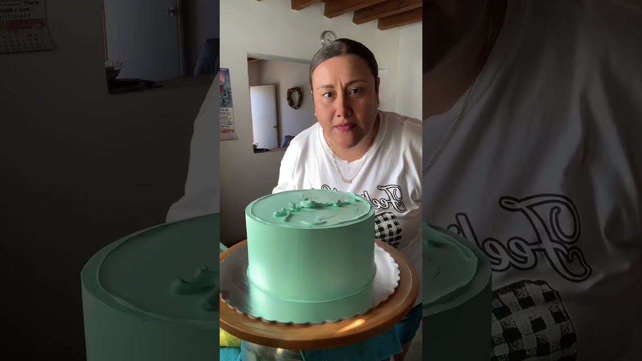 En este video se esconden muchos tips, que te serán muy útiles al momento de realizar tus pasteles ￼