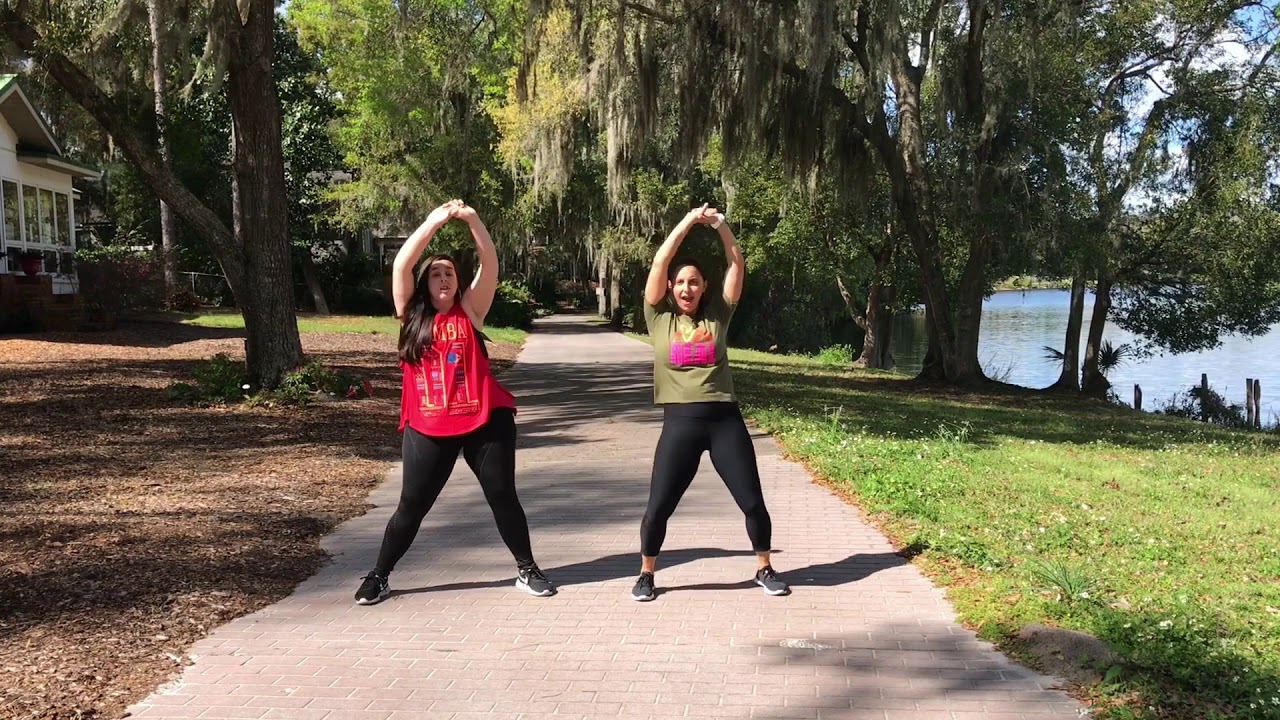 Conga (Remix) - Zumba Choreography