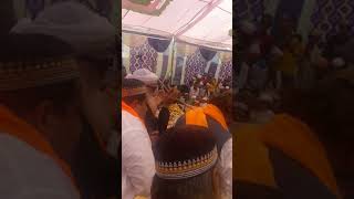 Wazirganj M Hazrat Soofi Sifte Mian Ke Qul Sharif M Hazrat Munir Mian Dua Krte Huye
