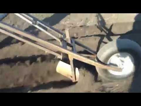 приспособление для посадки картофеля - YouTube
