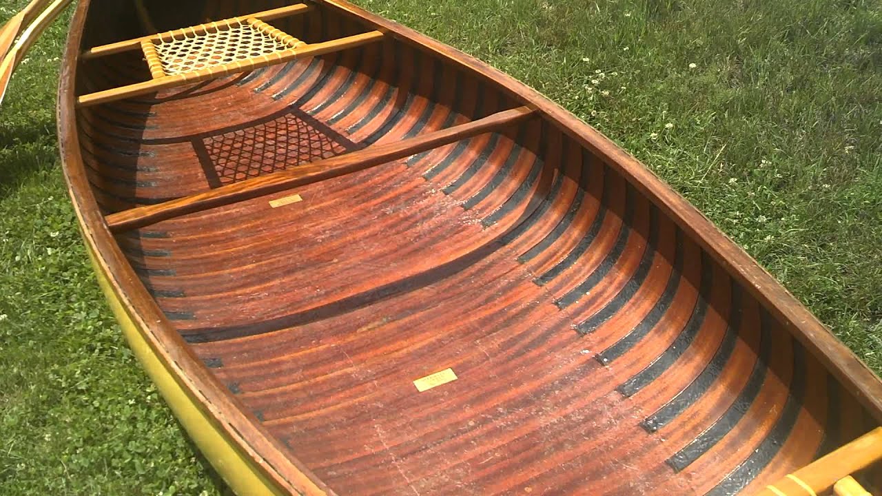 Merrimack Osprey Canoe, Cherry Ribs and Mahogany Gunwales 