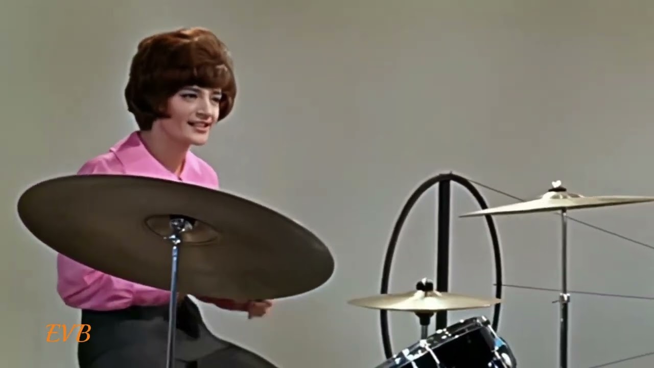 Watch Have I The Right? - The Honeycombs (Rare Promotional Video) UK# 1 - June 1964 on YouTube