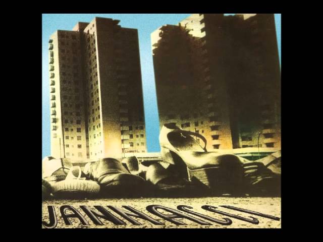 Watch Enzo Jannacci - Il monumento - Official Audio on YouTube Watch Enzo Jannacci - Il monumento - Official Audio on YouTube