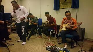 Hatiku Kekal Padamu (cover) by Acoy & D' Mach