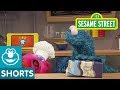 Sesame Street: Fruit Smoothies with Milk | Cookie Monster's Foodie Truck