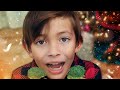 La Familia Dedo Version Navideña es Español y en Inglés + Baby Yes Papa Christmas!